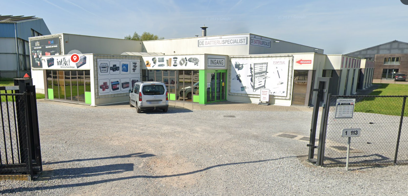 autobat renovatie foto voor